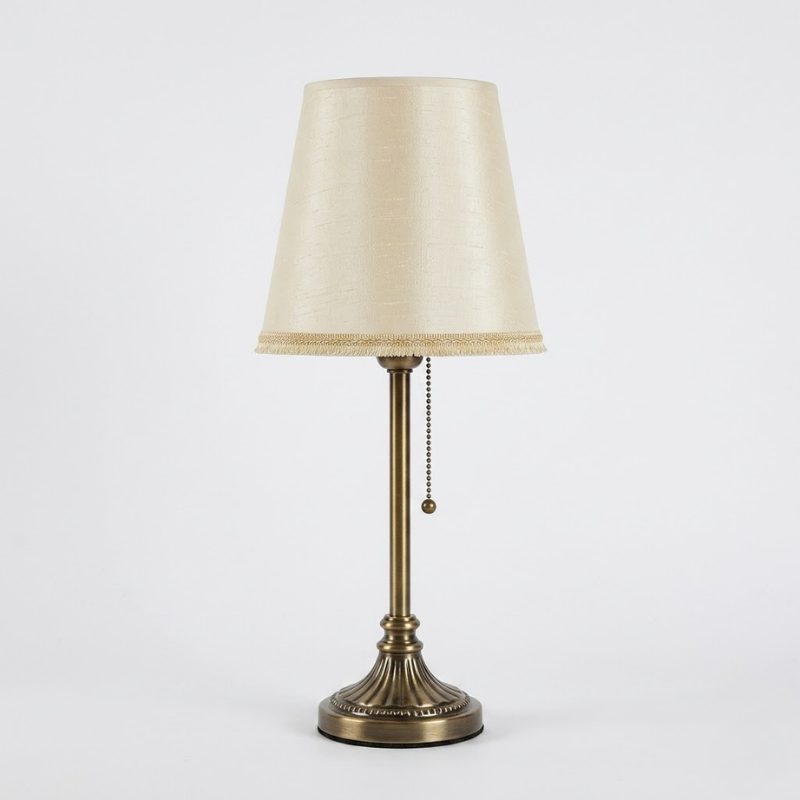 Table lamp with shade